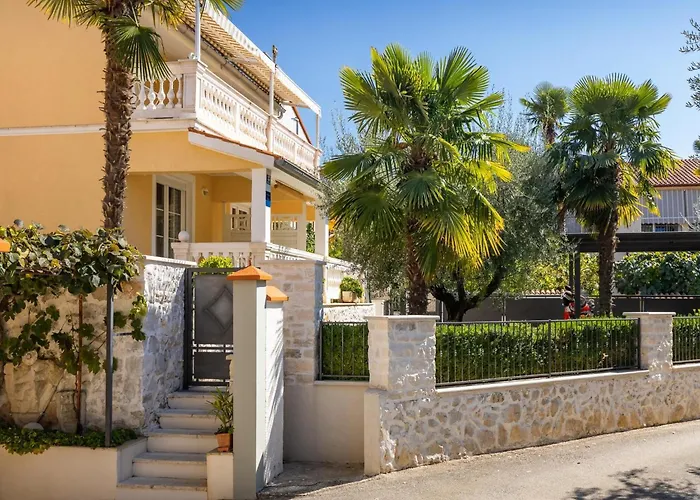 Apartament In Near Spadici *