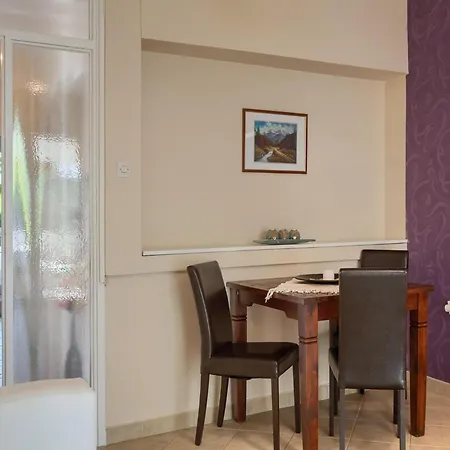 Appartement In Near Spadici *