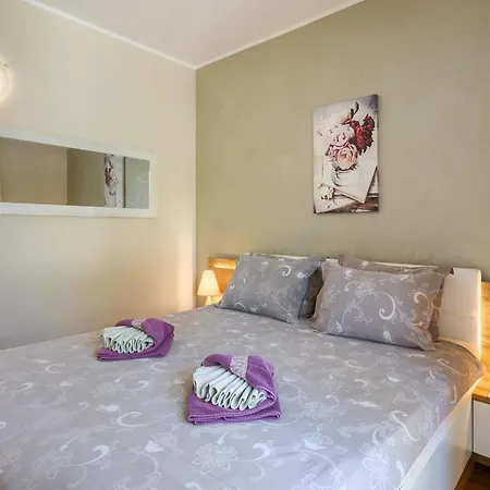 Appartement In Near Spadici *
